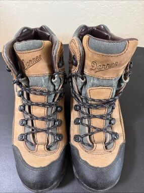Danner Men's Brown and Gray Hiking Boots